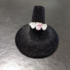 18K white GF pink heart rhinestone ring size 7.5